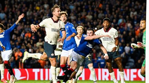Glasgow Rangers x PSV Eindhoven