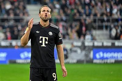 Kane não conseguiu marcar contra o Borussia Monchengladbach, encerrando sua seqüência de 10 jogos consecutivos