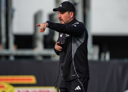 Técnico do Union Berlin: Tenho total respeito pelo Bayern e o desenvolvimento de Kane é incrível