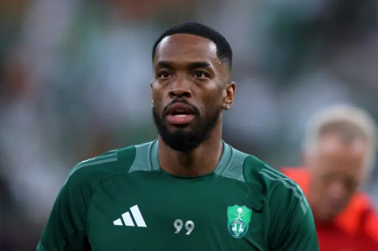Mídia britânica: Em busca de seu antigo clube, Frank espera contratar Ivan Toney para fortalecer o ataque