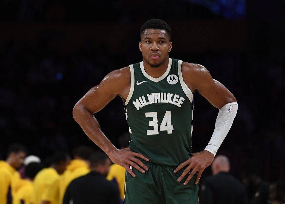Antetokounmpo acertou apenas 6 lances livres no jogo! Rivers: Ele está um pouco frustrado, mas nunca reclama