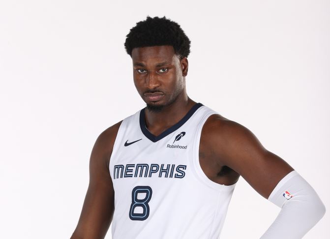 Mau controle de bola! Jaren Jackson Jr. marcou 26 pontos em 6 de 23 arremessos e 5 rebotes